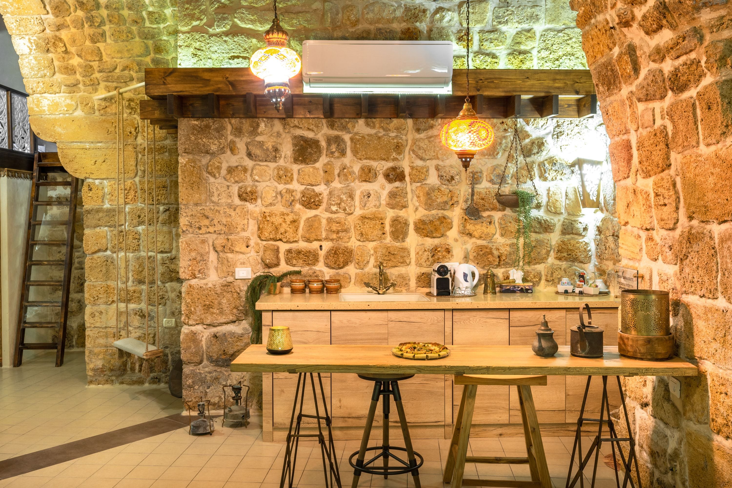 Design Suite, Multiple Beds, Non Smoking | Private kitchenette | Full-sized fridge, microwave, espresso maker, coffee/tea maker