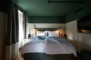 Safe på rommet, individuelt dekorert, skrivebord og lydisolert