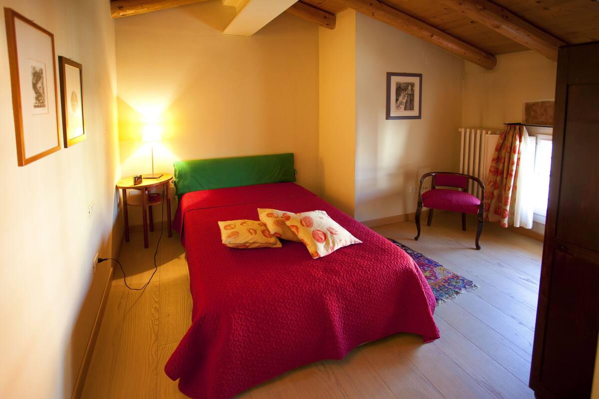 2 bedrooms, free WiFi