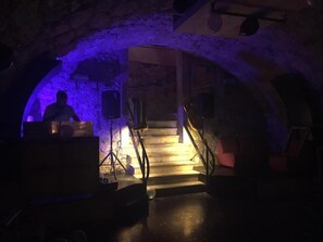 Bar (in der Unterkunft)