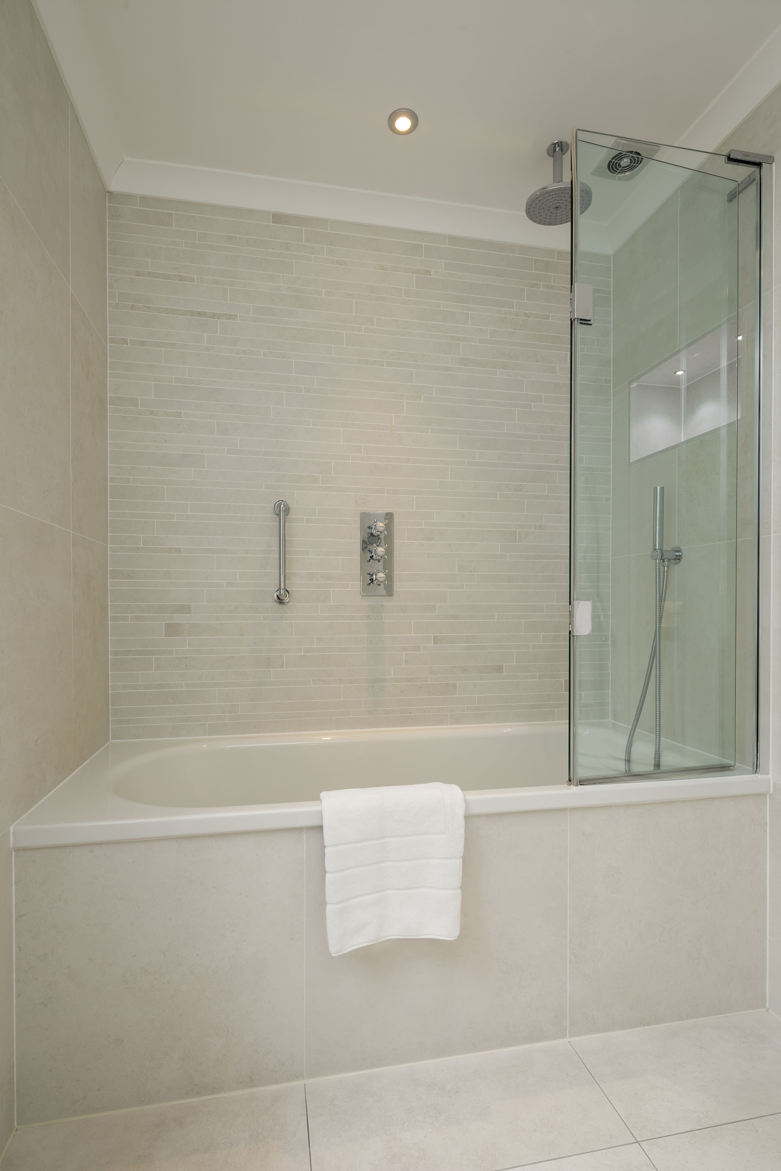 chelsea king | 1 bedroom, premium bedding, in-room safe, blackout curtains