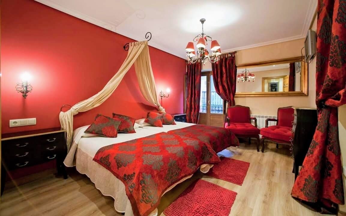 Superior Double Room, Private Bathroom, City View (La Fortaleza)