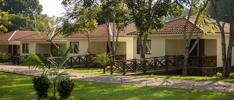 2 bedrooms, minibar, individually decorated, individually furnished