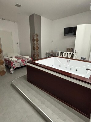 In-room safe, free WiFi, bed sheets - Primo Hotel (Catania)