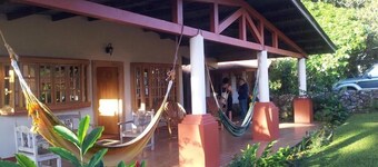 Spanish by the River - Boquete - Hostel