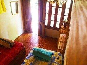 Caja de seguridad en la habitación y wifi gratis