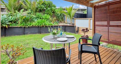 Sunny Grey Lynn Holiday Home