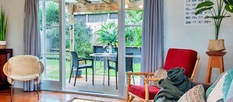 Sunny Grey Lynn Holiday Home