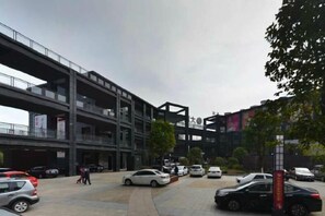 Free self-parking - Sizhou Hotel (Xuyi)