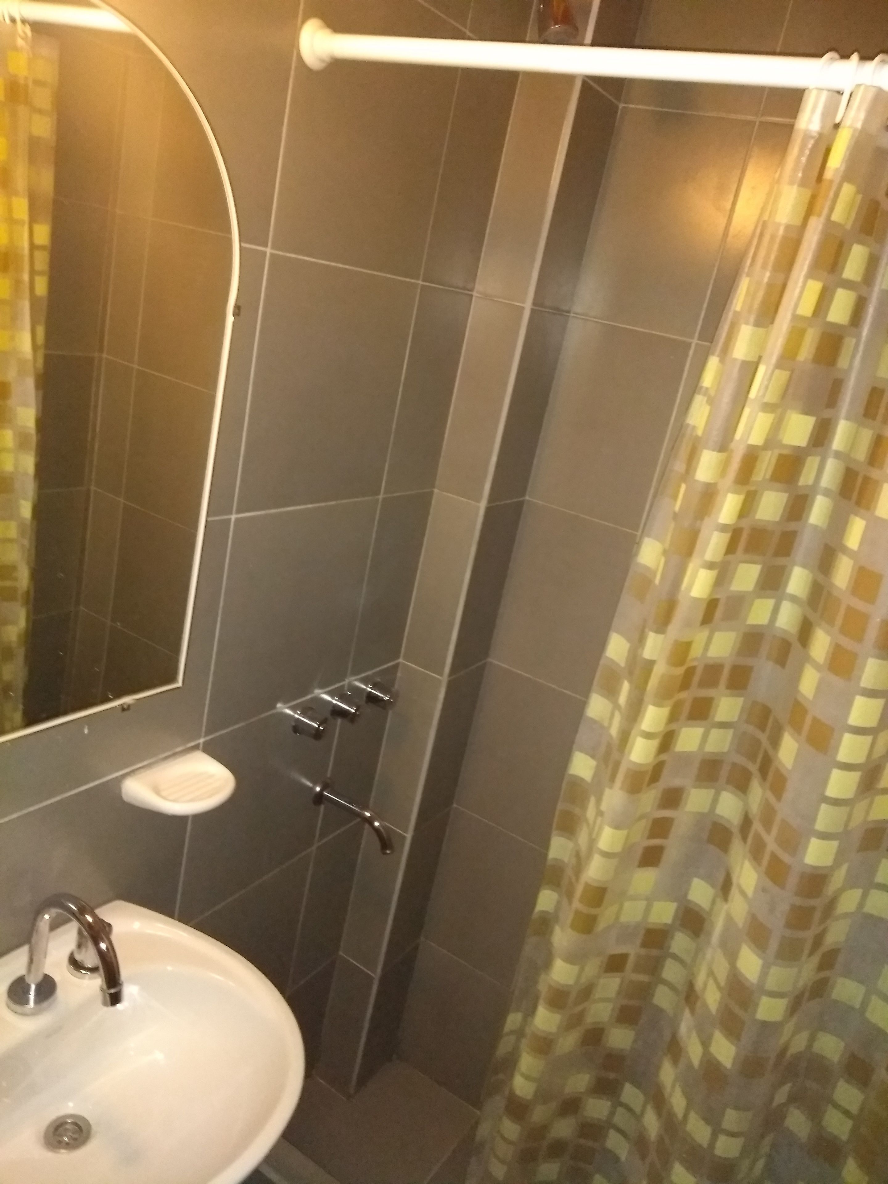 single room, 1 single bed, non smoking | bathroom shower