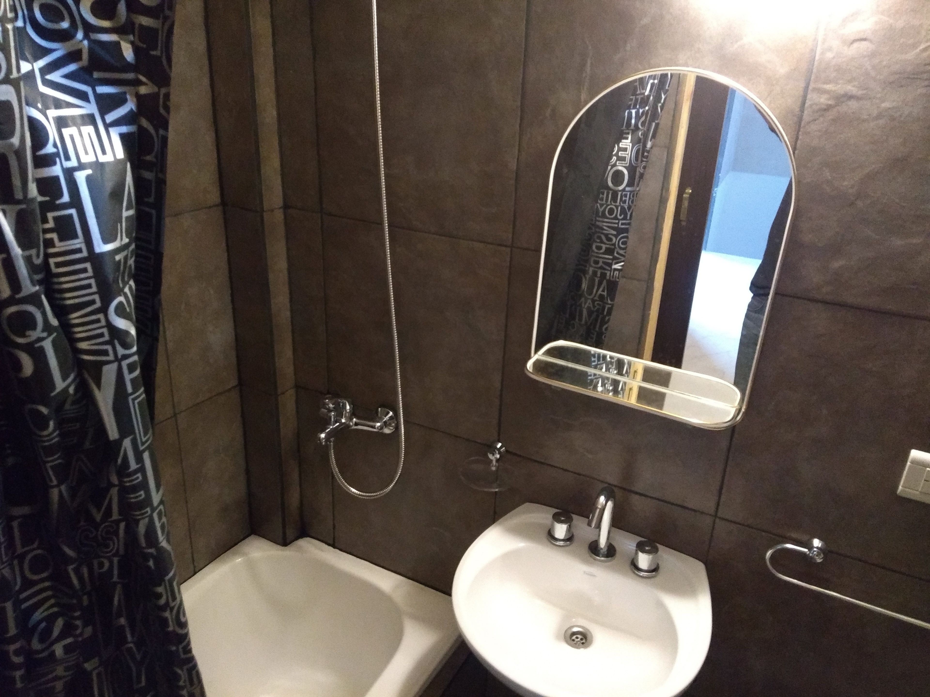 romantic room, 1 double bed, non smoking | bathroom shower