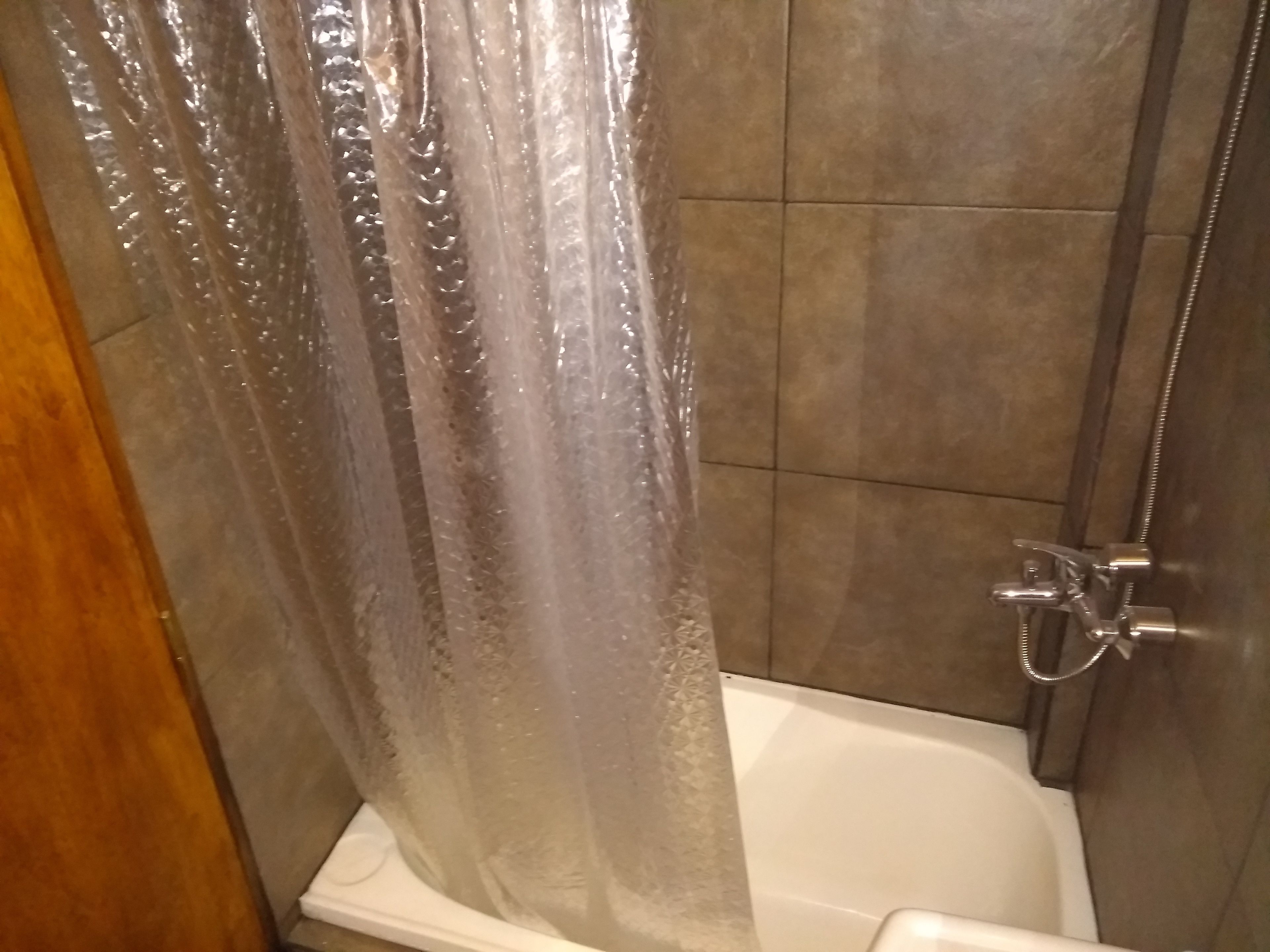 twin room, 2 single beds, non smoking | bathroom | combined shower/bathtub, towels