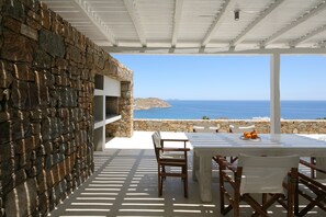 ดีไซน์วิลล่า, 4 ห้องนอน, วิวทะเล (Levanda) | ลานระเบียง/นอกชาน