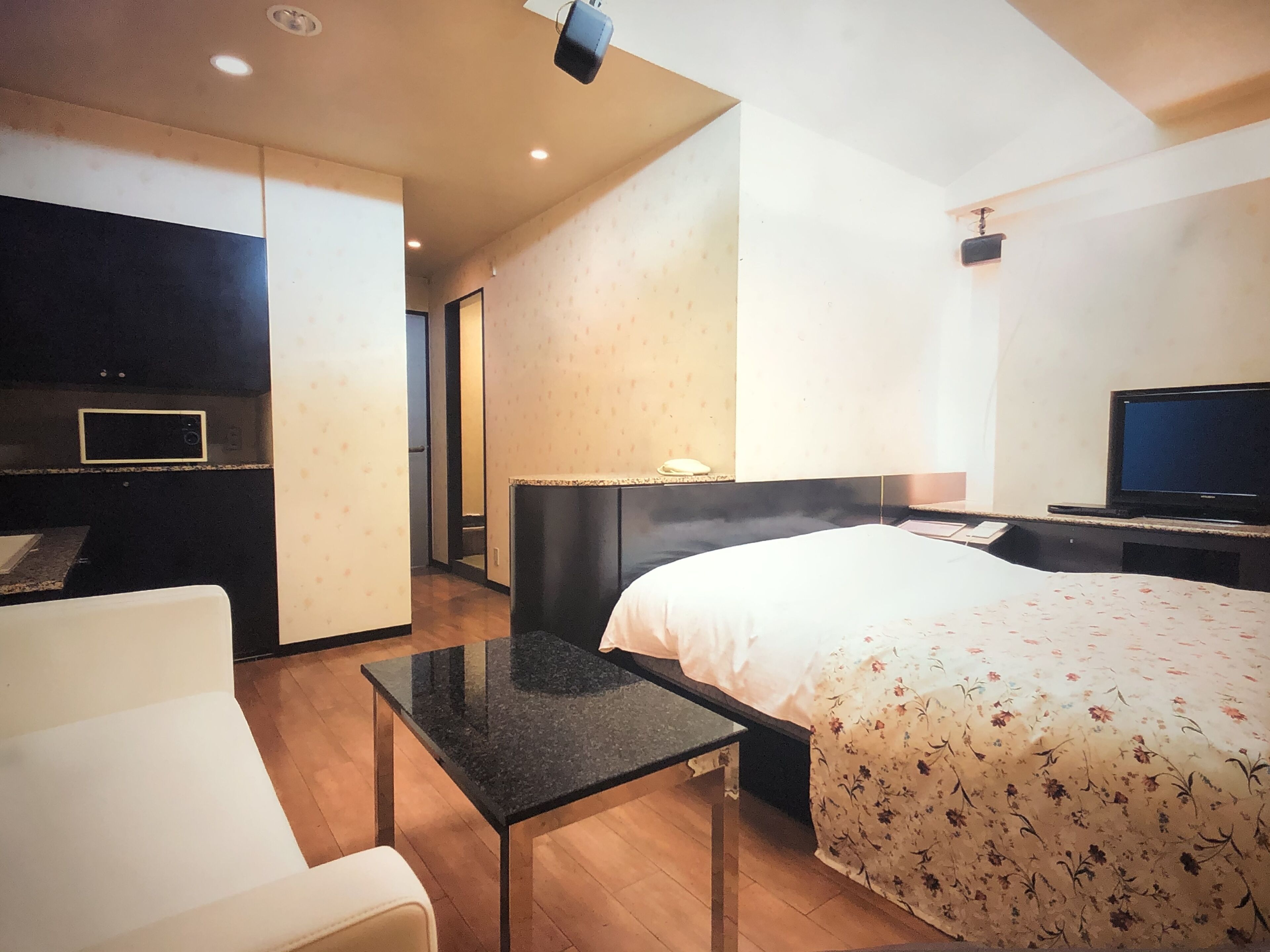 ダブルルーム | WiFi (無料)