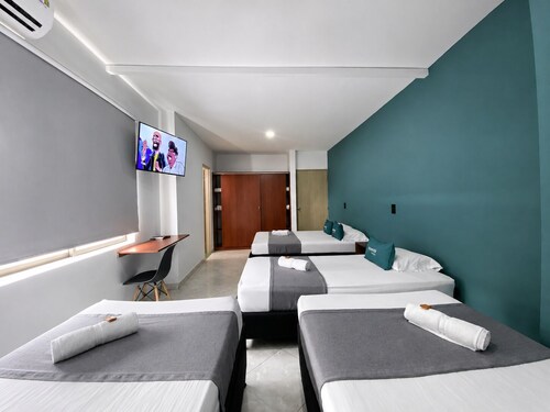 Hotel Balcones de la 70