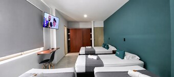 Hotel Balcones de la 70
