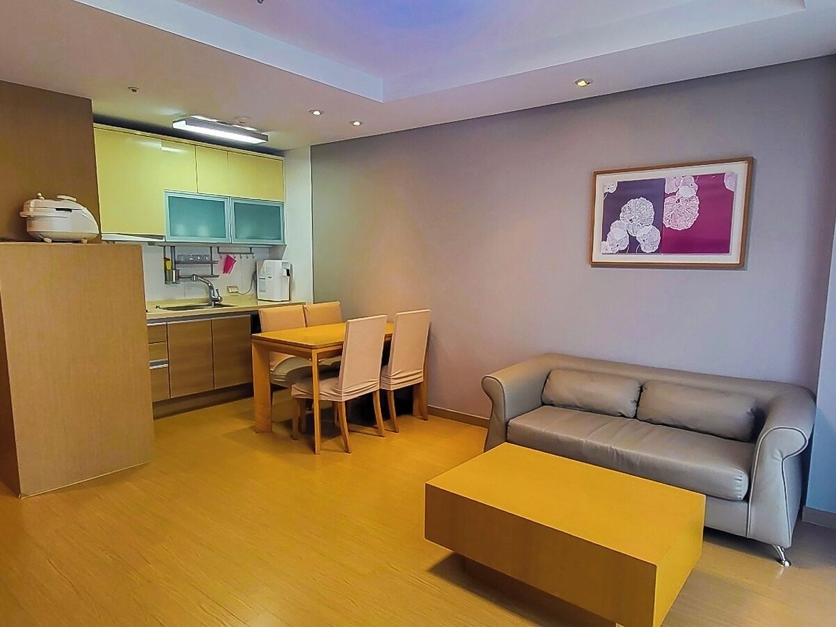 Deluxe (Base 2 pax, Extra person fee charge on site) | Free WiFi, bed sheets