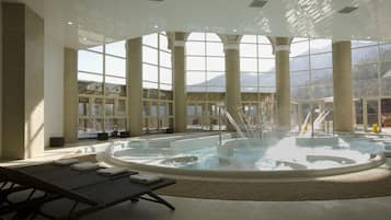 Sauna, hot tub, hot springs