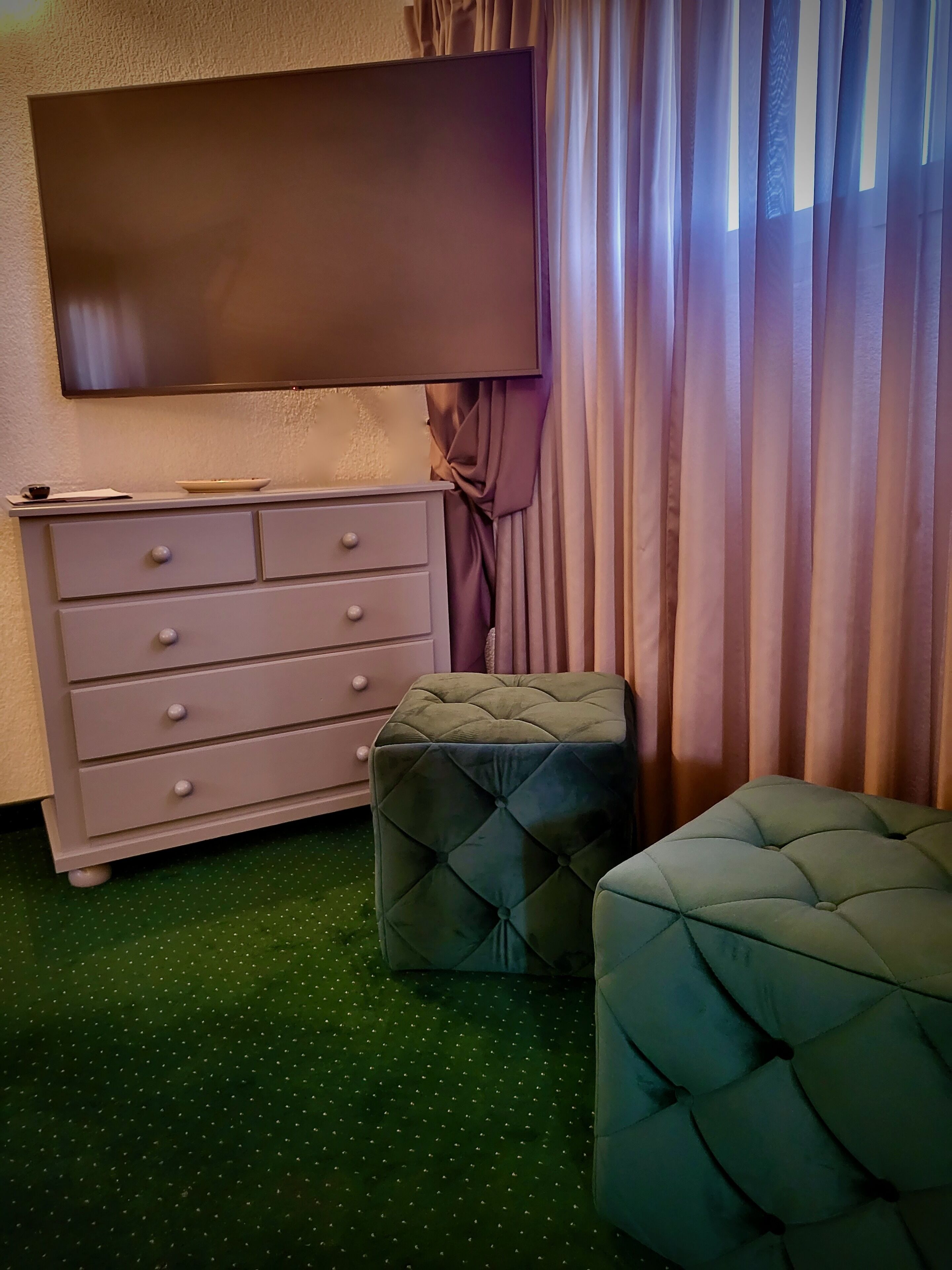 standard double room - attic | 1 bedroom, minibar, in-room safe, individually decorated