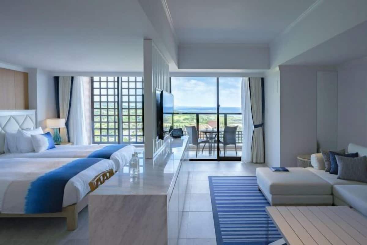 1 bedroom, minibar, in-room safe, blackout curtains