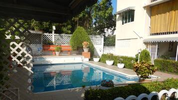 Alberca al aire libre