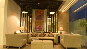 Khu tiếp khách ở sảnh