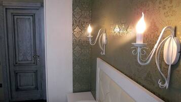 Standard Double or Twin Room | In-room safe, blackout curtains, soundproofing