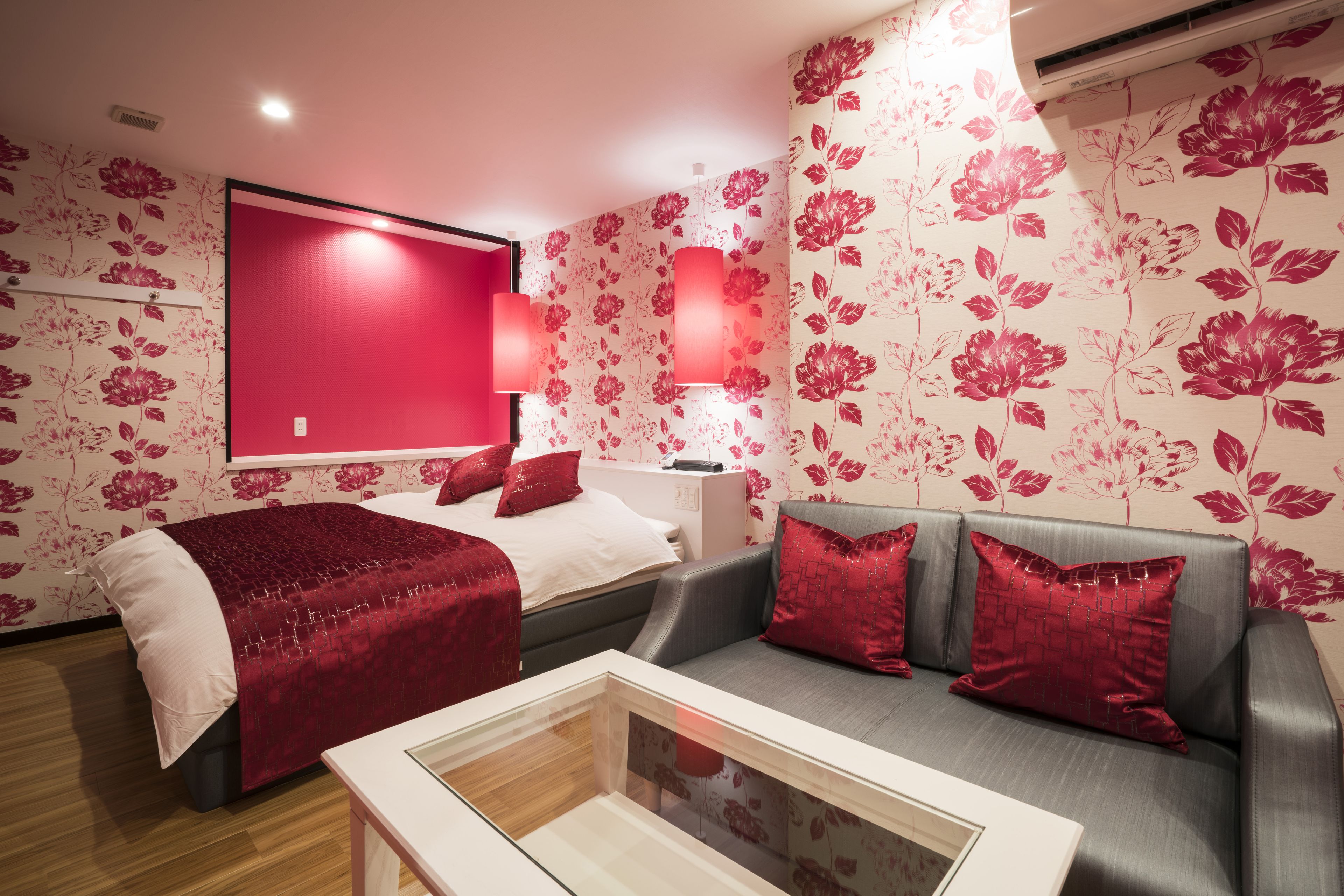 standard double room | minibar, desk, soundproofing, free wifi