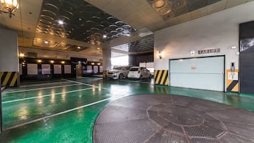 Free self parking, free valet parking
