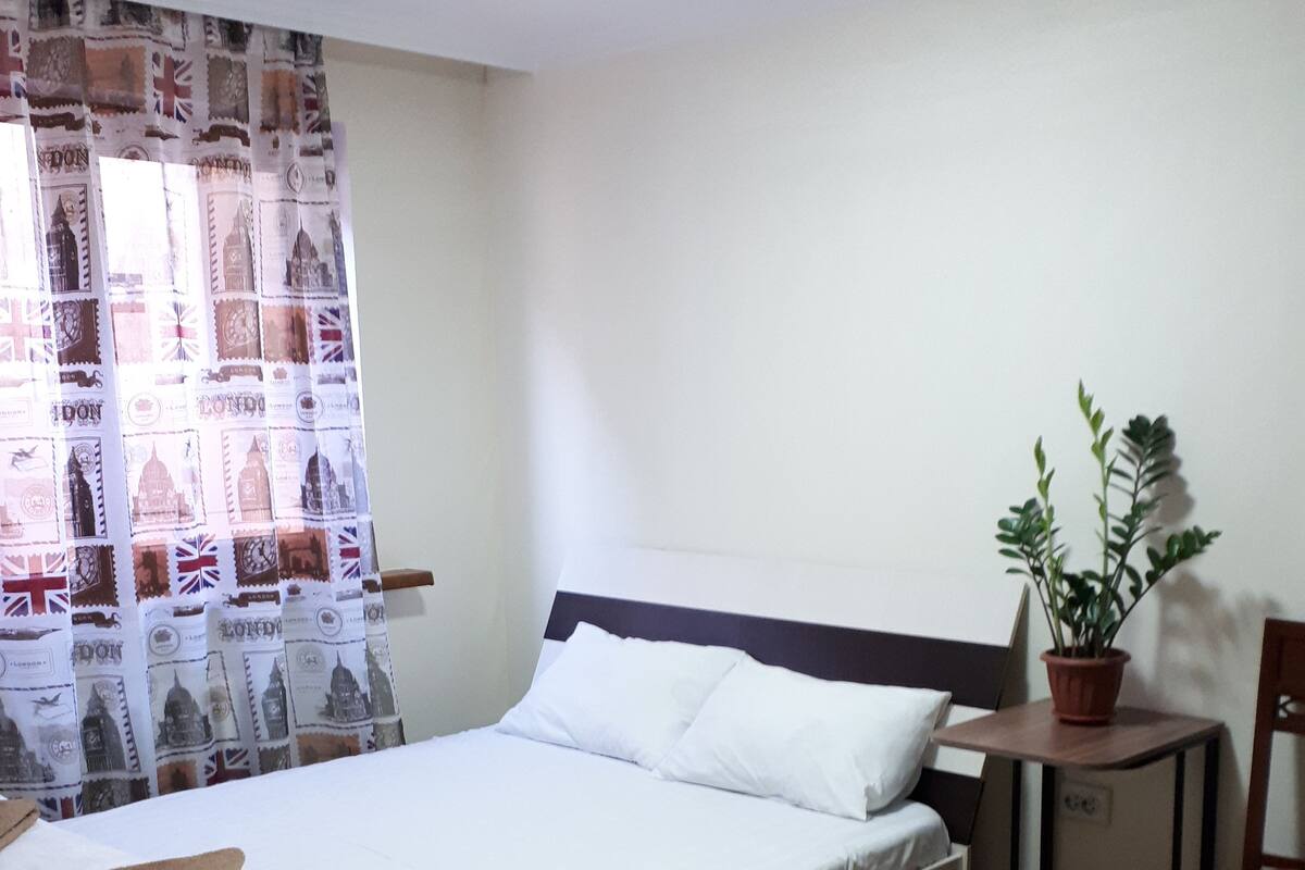 7 bedrooms, in-room safe, rollaway beds, free WiFi