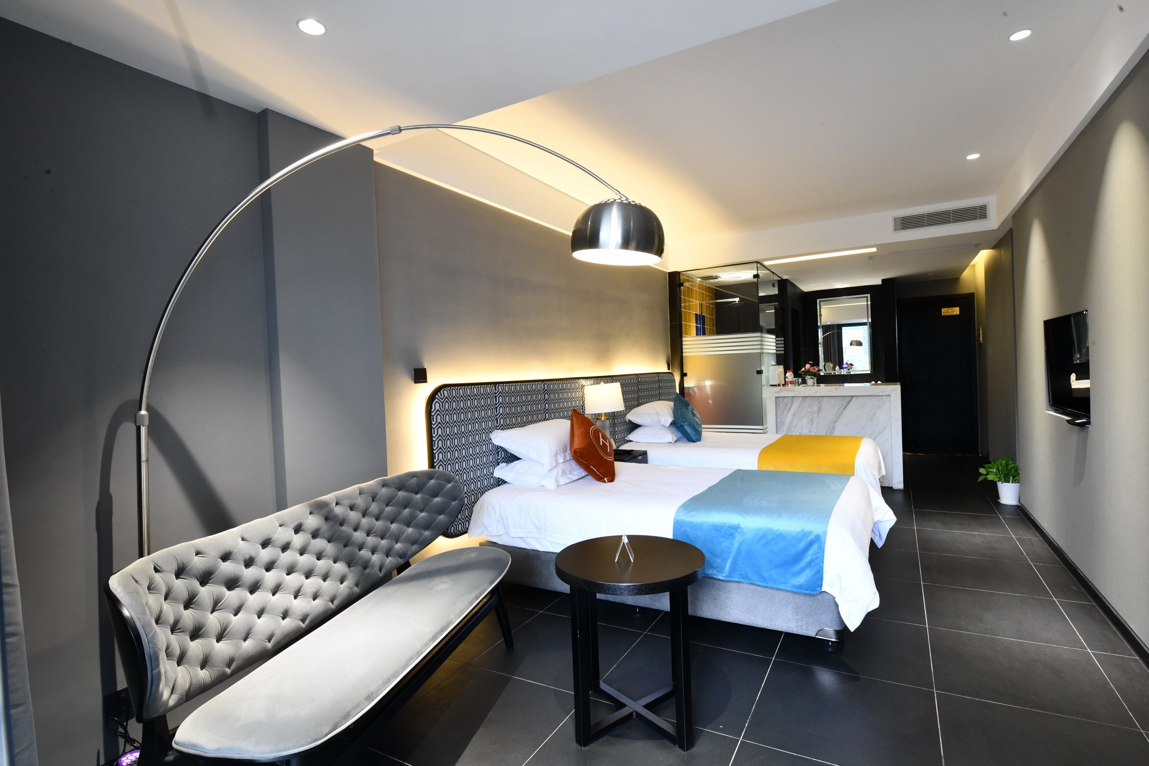 庭院江景雙床房 | 1 間睡房、書桌、遮光窗簾/窗簾、免費 Wi-Fi