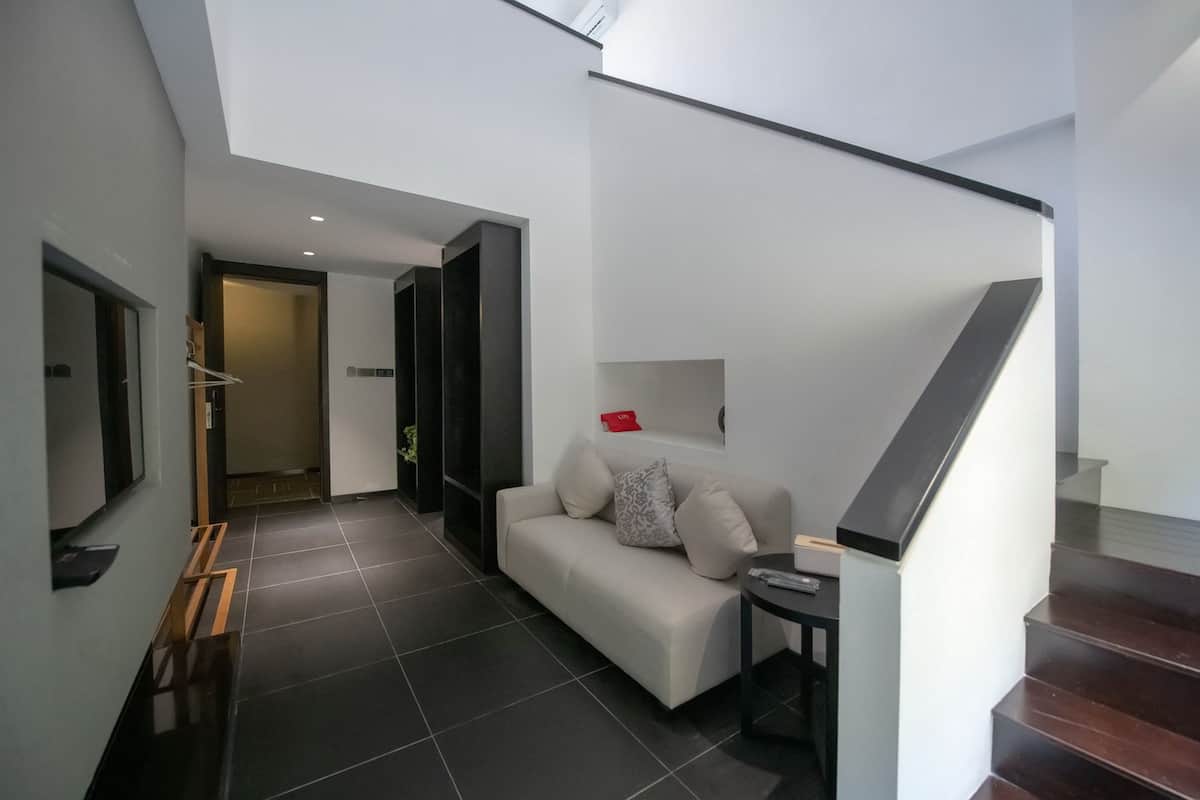 Grand Loft | 1 bedroom, desk, blackout curtains, free WiFi