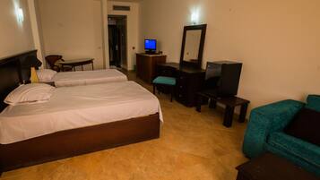 Standard Double or Twin Room | Iron/ironing board, free cribs/infant beds, rollaway beds, bed sheets