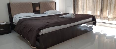 디럭스룸 | 다리미/다리미판, 간이 침대, 무료 WiFi, 침대 시트