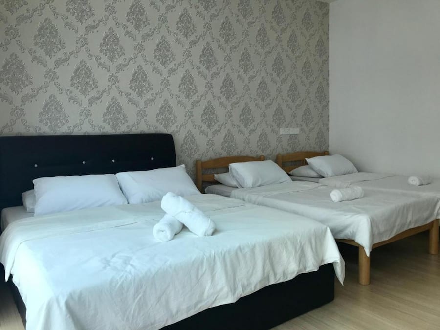 Kamar Keluarga | Meja kerja, setrika/meja setrika, dan Wi-Fi gratis