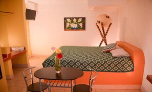 و�اي فاي مجانًا وملاءات أسرّة