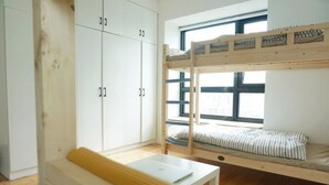 Bed in 4-Bed Dormitory, Men Only | Desk, blackout drapes, WiFi (free) - Time Machine Inn Huizhan Branch - Hostel (Shenzhen)