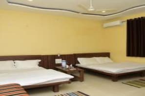 AC Room (4 Bed) | Wifi gratis