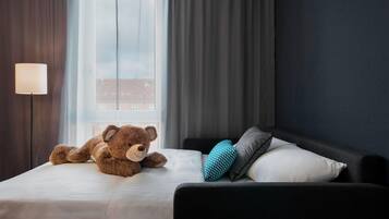 Family Room, 1 Double Bed, Non Smoking, City View | 1 bedroom, Frette Italian sheets, premium bedding, desk