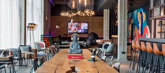 Moxy Copenhagen Sydhavnen