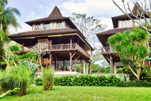 Front of property - Villa Atas Awan (Payangan)