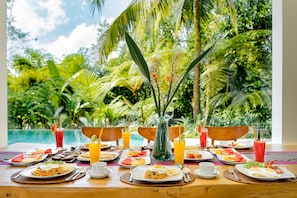 Food and drink - Villa Atas Awan (Payangan)