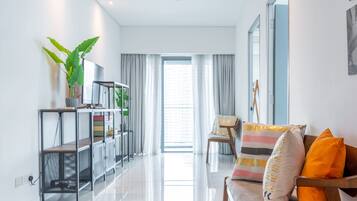 Apartamento família | Área de estar | Smart TV, Netflix