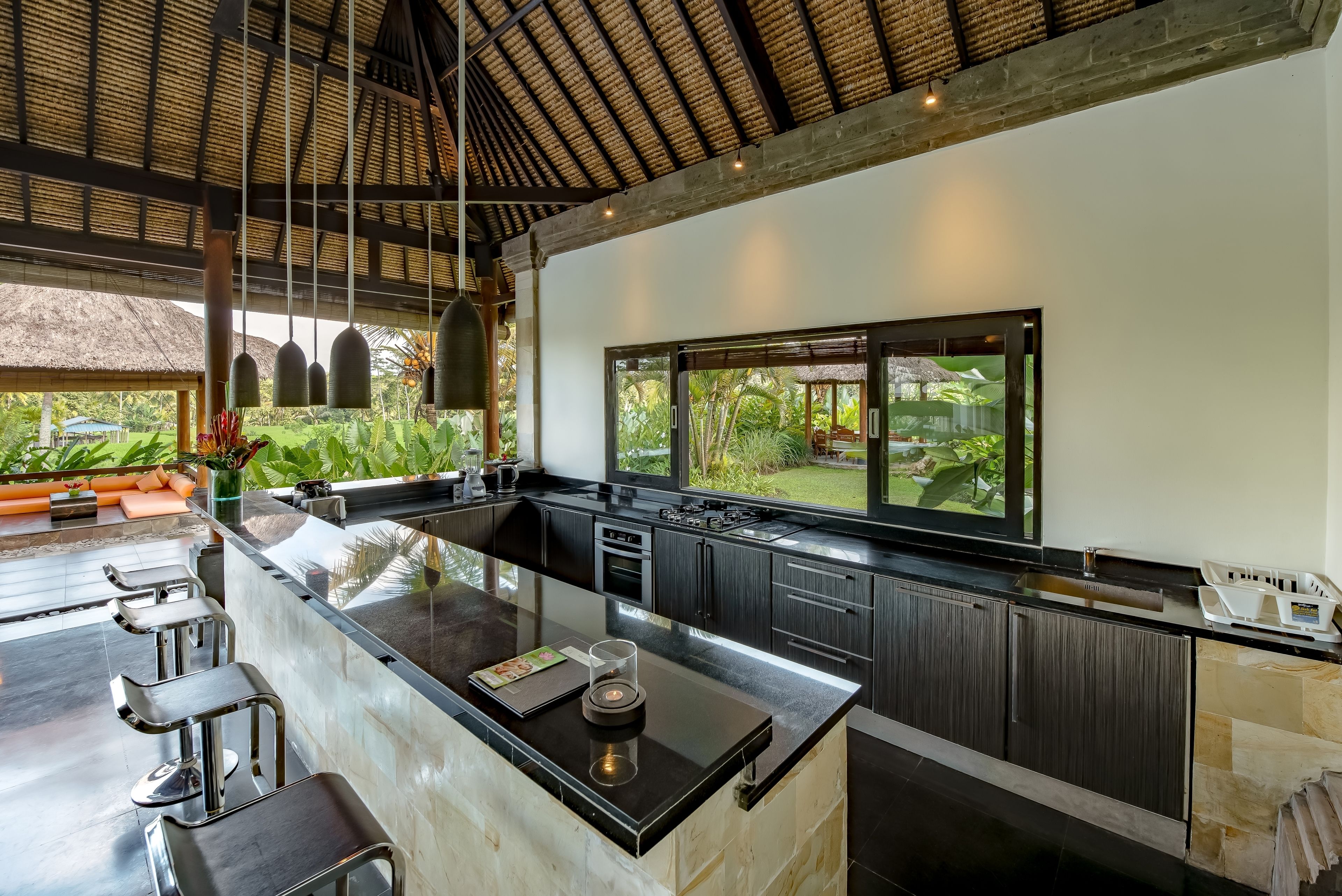 냉장고, 전자레인지, 오븐, 쿡탑