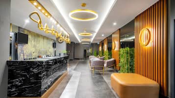Sauna, ruang uap, dan pemandian Turki/hammam