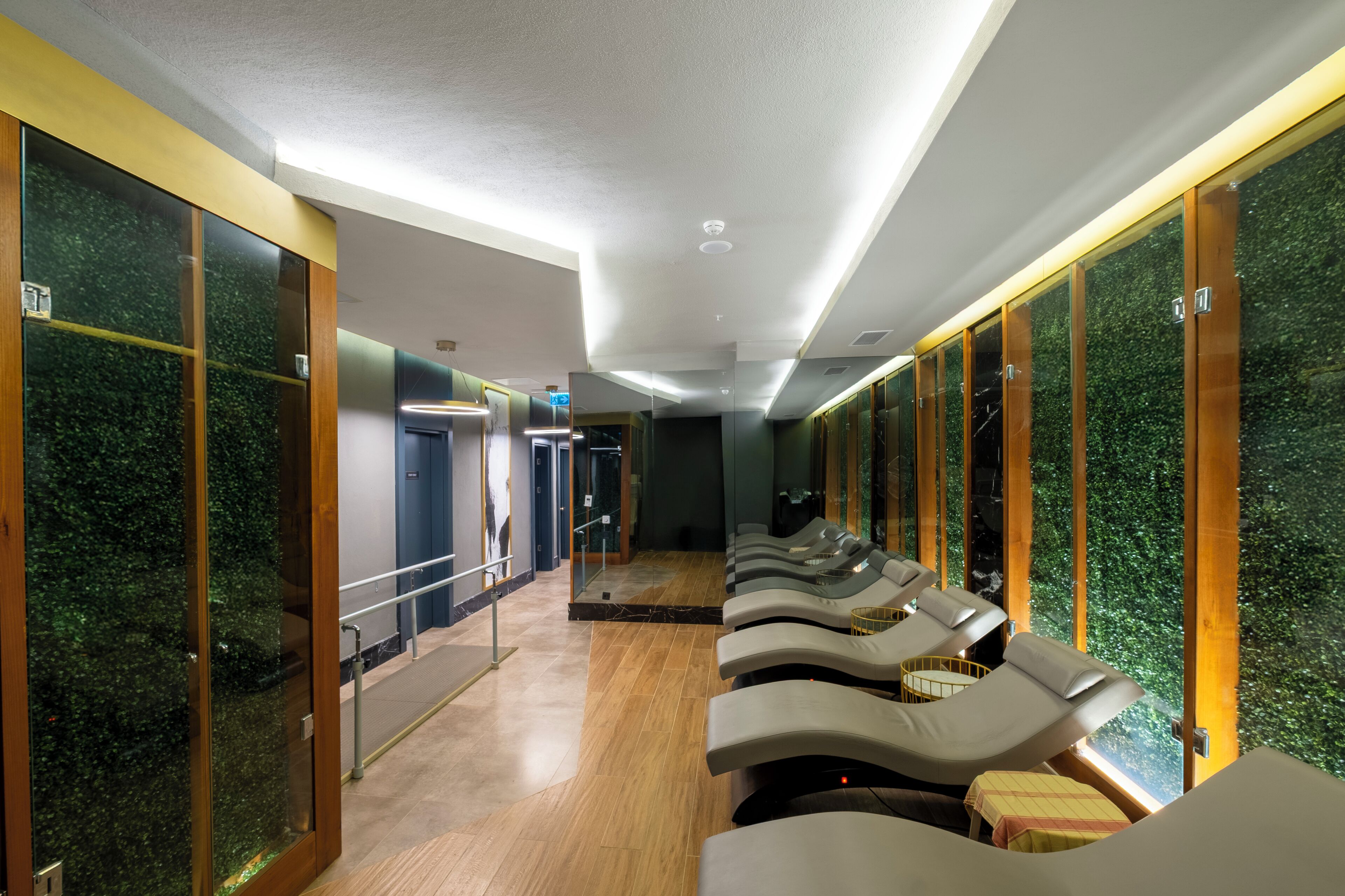 Sauna, bain de vapeur, bain turc/hammam
