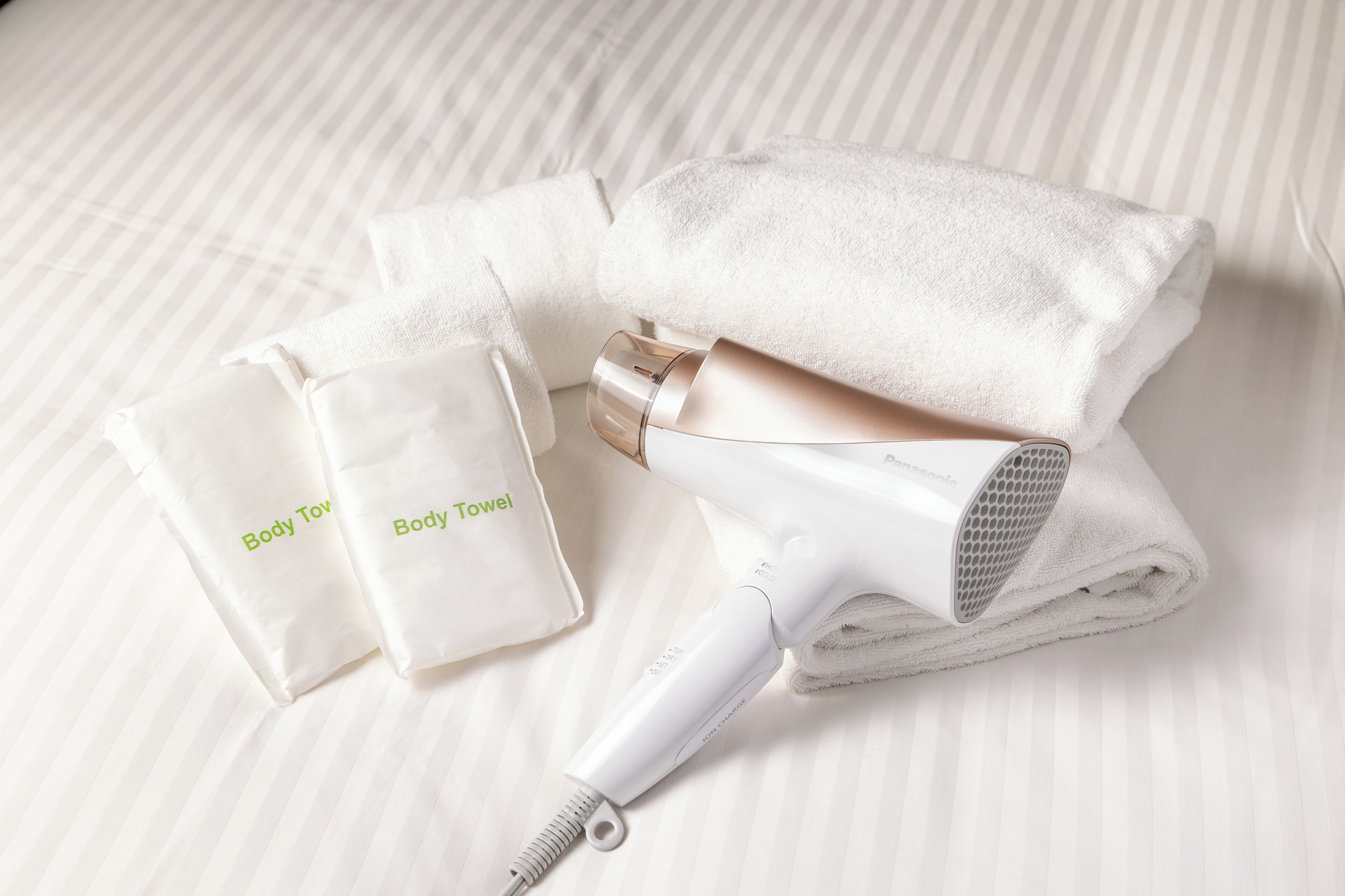 1 bedroom, down duvets, in-room safe, desk