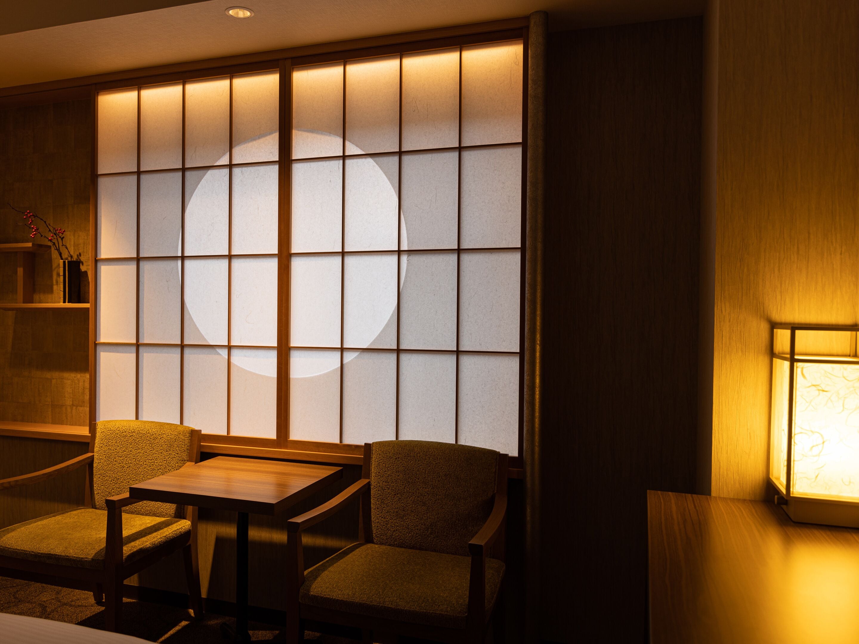 1 bedroom, down duvets, in-room safe, desk