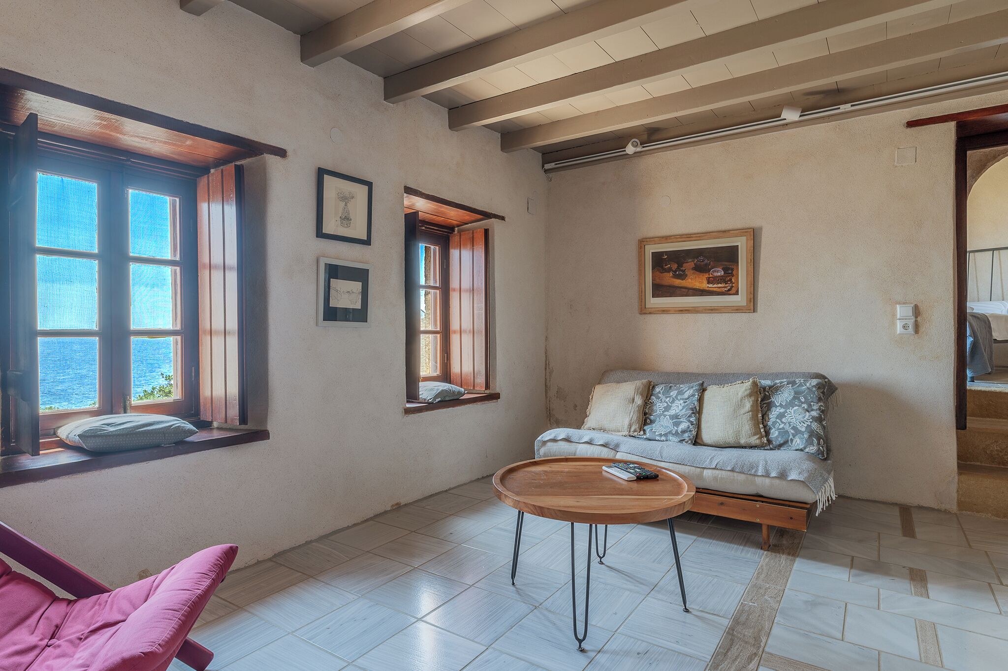 Suíte júnior, 2 quartos, sacada, vista para o mar | Roupa de cama