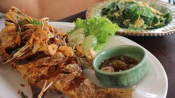 Termasuk sarapan Eropah setiap hari